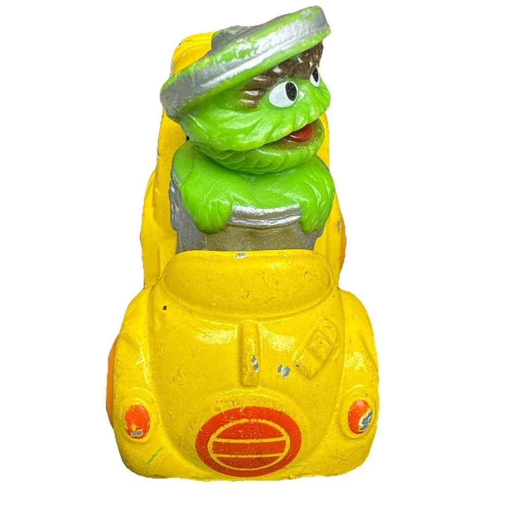 1982 Playskool OSCAR Trash Delivery Garbage Can‎ Truck Muppets Sesame Street